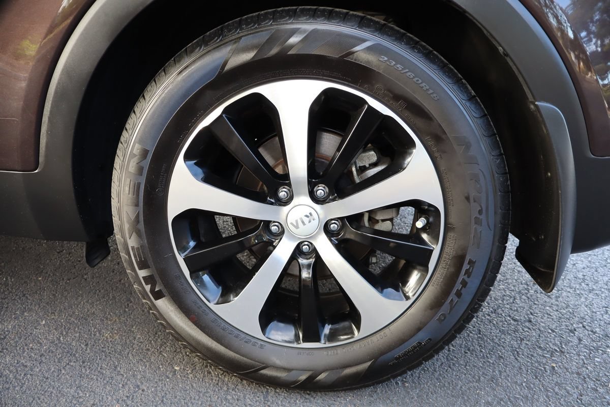Used 2018 Kia Sorento EX w/ EX Advanced Touring Package FWD image 41