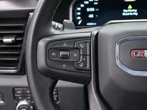Used 2024 GMC Sierra 1500 AT4 w/ Technology Package image 18