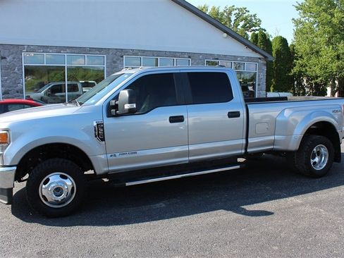 Used 2020 Ford F350 XL w/ STX Appearance Package AWD/4WD image 3