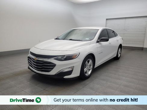 Used 2022 Chevrolet Malibu LS image 1