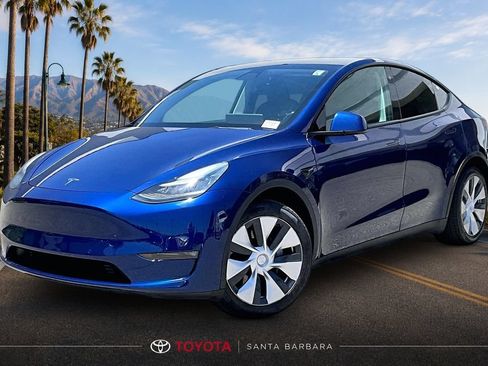 Used 2021 Tesla Model Y Long Range AWD/4WD image 3