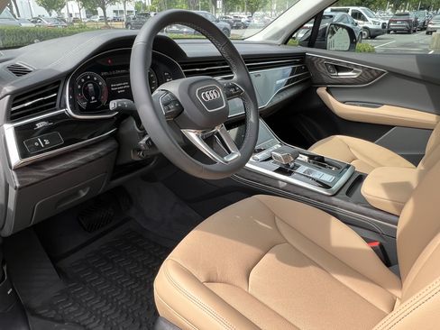 Used 2026 Audi Q7 Premium Plus AWD/4WD image 17