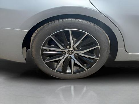 Used 2023 Toyota Camry SE FWD image 22