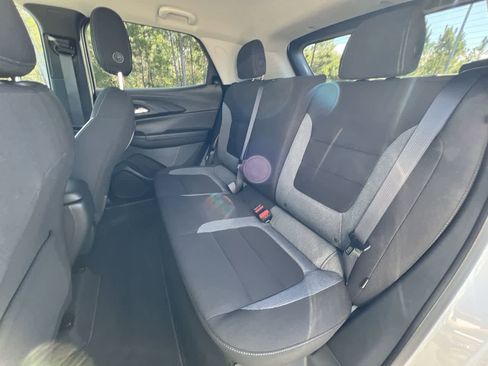 Used 2024 Chevrolet TrailBlazer LS w/ LS Convenience Package image 22