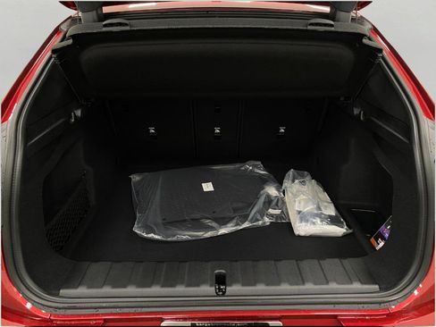 New 2026 BMW X2 xDrive28i image 5