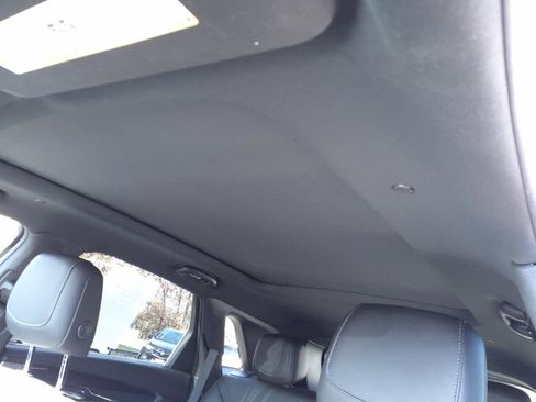 Certified 2022 Cadillac XT5 Premium Luxury image 16