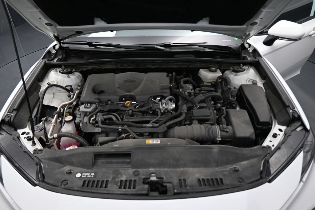 Used 2025 Toyota Camry LE FWD image 29