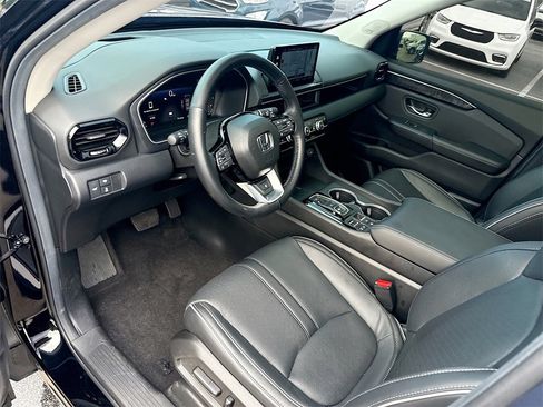 Used 2025 Honda Pilot Elite image 25