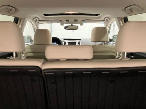 Used 2014 Subaru Outback 2.5i Limited AWD/4WD image 22