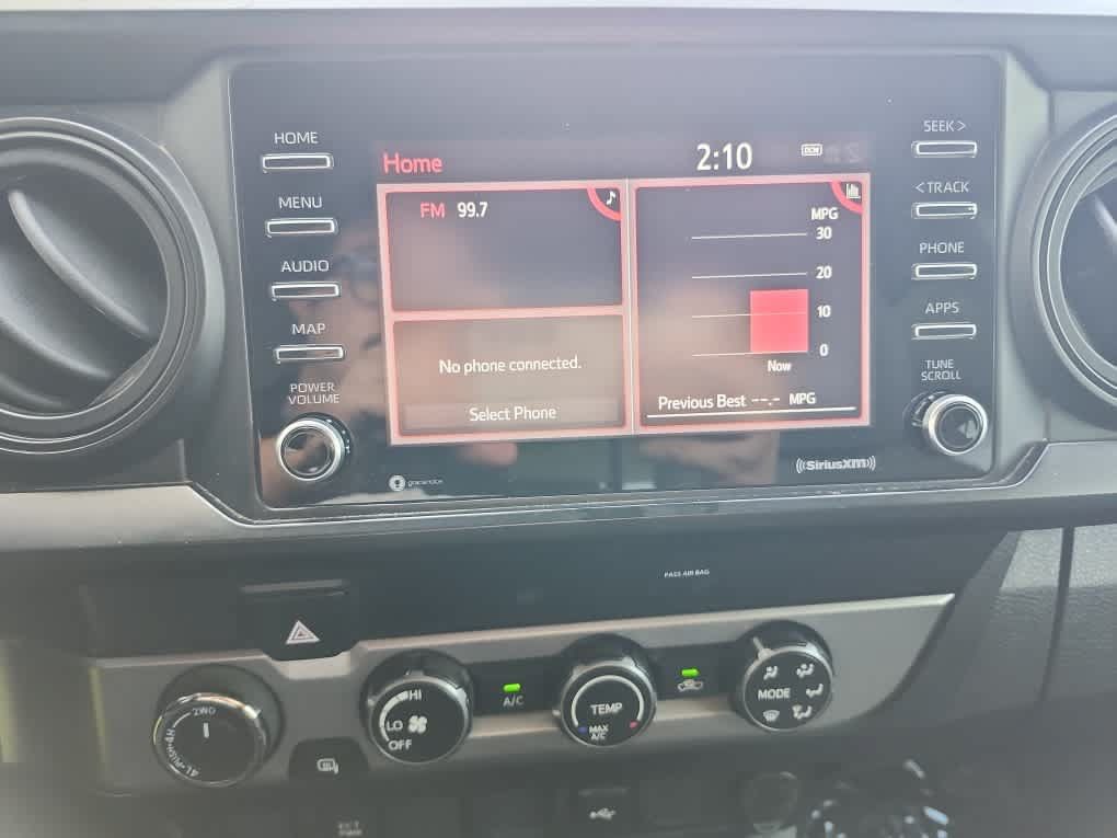 Used 2020 Toyota Tacoma SR AWD/4WD image 17