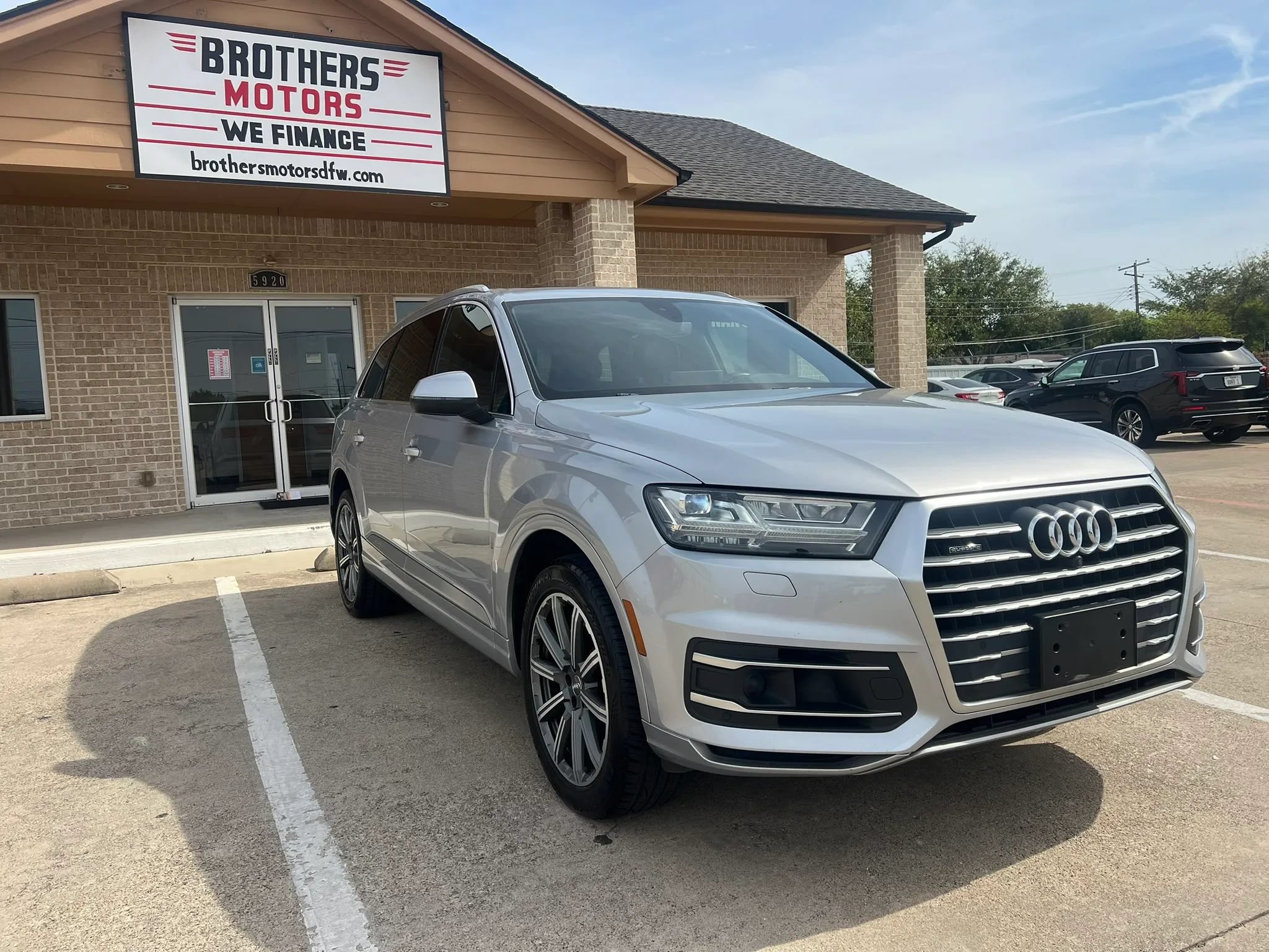 Used 2018 Audi Q7 3.0T Premium Plus w/ Premium Plus Package AWD/4WD image 2