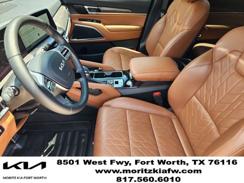 Certified 2025 Kia Telluride SX Prestige X-Line AWD/4WD image 12