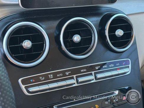 Used 2019 Mercedes-Benz GLC 300 image 24
