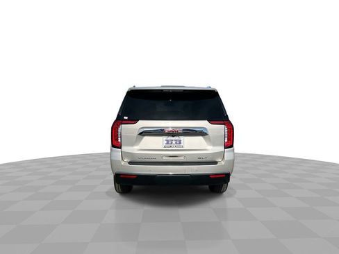 Used 2023 GMC Yukon XL SLT w/ SLT Luxury Package image 7