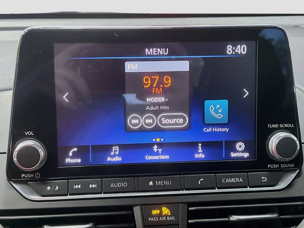 Used 2025 Nissan Altima 2.5 SR FWD image 14