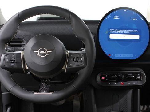 Certified 2025 MINI Cooper S image 6