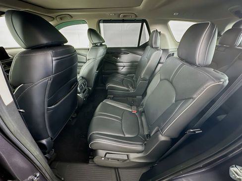 Used 2023 Honda Pilot Elite image 28