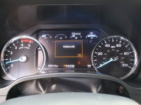 Used 2022 Ford F350 Lariat w/ Lariat Value Package image 30