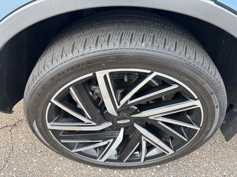 Used 2025 Lincoln Aviator Reserve w/ Equipment Group 201A image 22