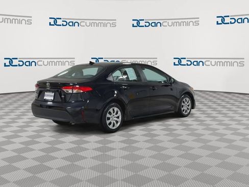 Used 2023 Toyota Corolla LE FWD image 9