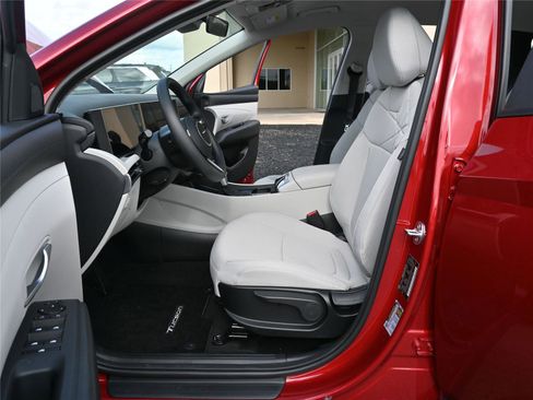 New 2026 Hyundai Tucson SE image 23