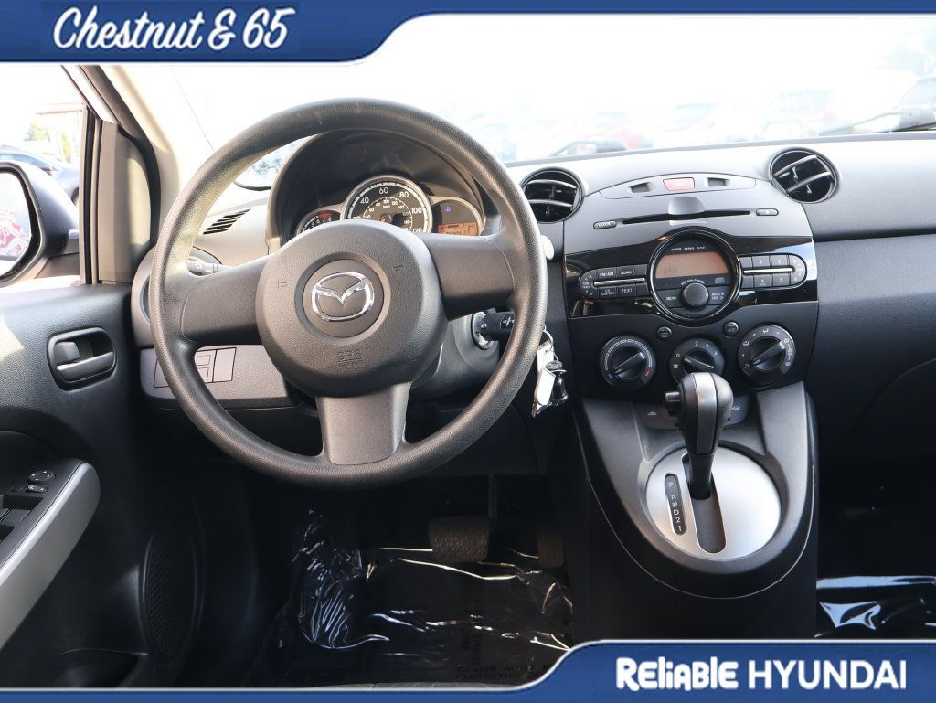 Used 2014 MAZDA MAZDA2 Sport FWD image 43