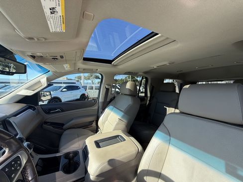 Used 2018 GMC Yukon SLT w/ HD Trailering Package image 26