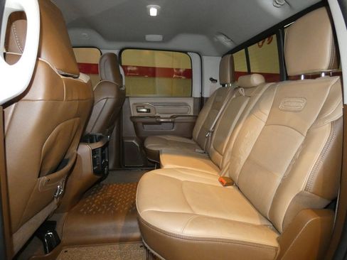 Used 2024 RAM 2500 Limited w/ Safety Group image 29