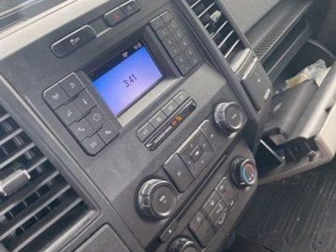 Used 2018 Ford F150 XL w/ Equipment Group 101A Mid image 4