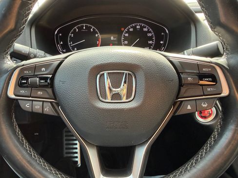 Used 2022 Honda Accord Sport image 8