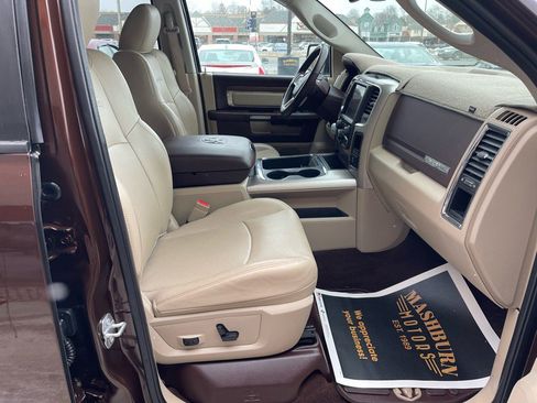 Used 2015 RAM 1500 Laramie w/ Convenience Group image 43