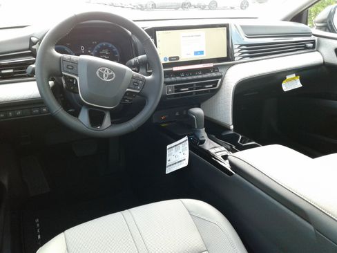 New 2026 Toyota Camry XLE FWD image 4