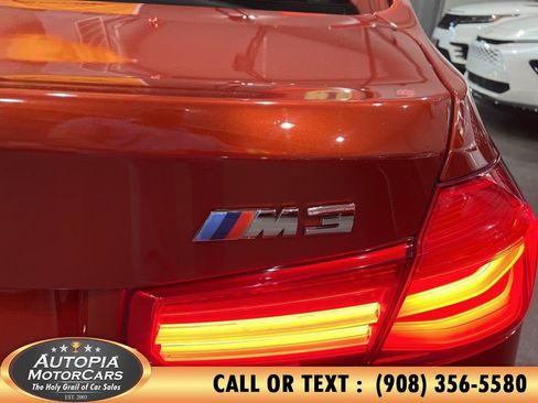 Used 2018 BMW M3 RWD image 36