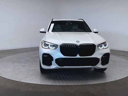 Used 2023 BMW X5 M50i w/ Executive Package AWD/4WD image 3