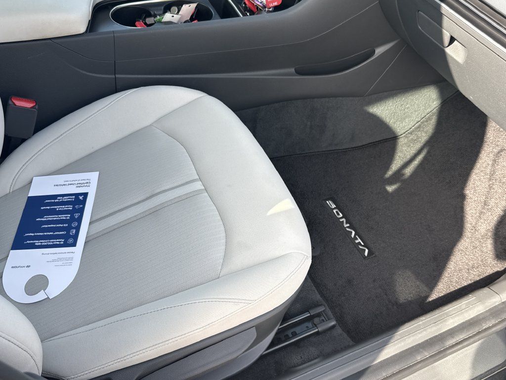 Certified 2025 Hyundai Sonata SEL FWD image 33