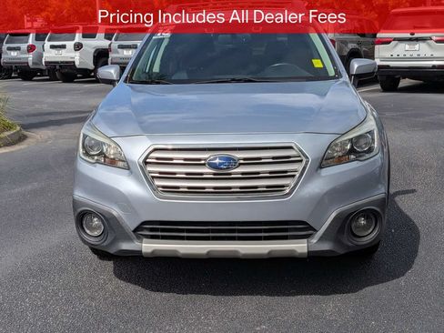 Used 2016 Subaru Outback 2.5i Limited AWD/4WD image 9