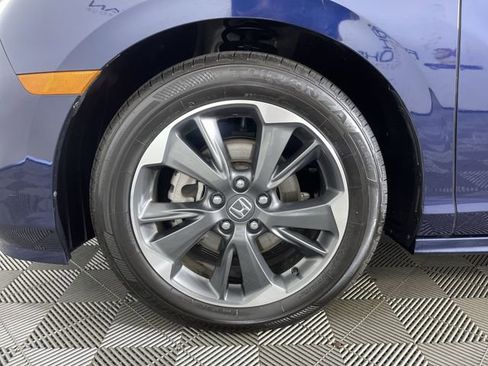 Used 2023 Honda Odyssey Elite image 16