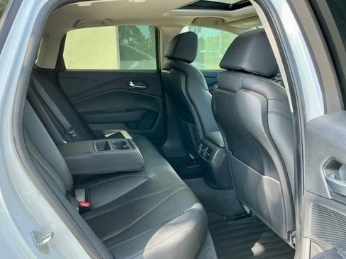Used 2023 Acura TLX image 13