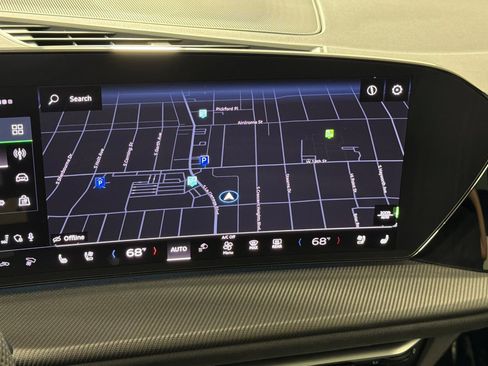 Used 2025 Audi SQ5 Premium Plus w/ Premium Plus Package image 18