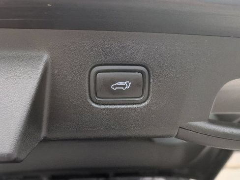 Used 2023 Hyundai Tucson SEL FWD image 16