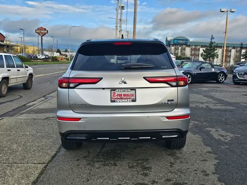 New 2025 Mitsubishi Outlander SEL Black Edition image 6