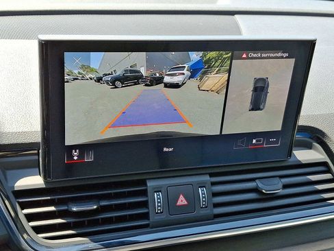 Certified 2021 Audi Q5 Premium AWD/4WD image 21