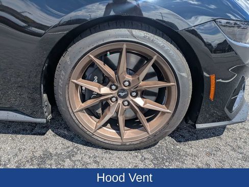 Used 2026 Ford Mustang Dark Horse RWD image 11