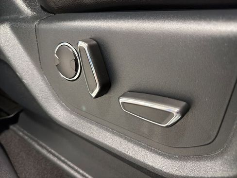 Used 2019 Ford F450 Lariat w/ Chrome Package AWD/4WD image 38
