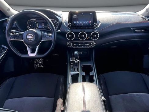 Certified 2024 Nissan Sentra SR FWD image 7