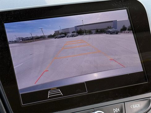 Certified 2025 Chevrolet Malibu LT image 17