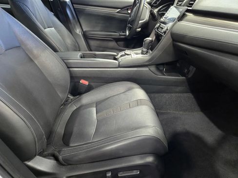 Used 2021 Honda Civic Touring image 7