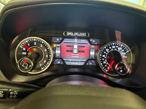 Used 2019 RAM 1500 Laramie image 30