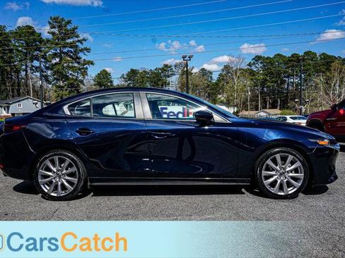Used 2020 MAZDA MAZDA3 Sedan w/ Select Package image 9