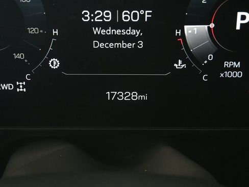 Used 2025 GMC Yukon AT4 image 27